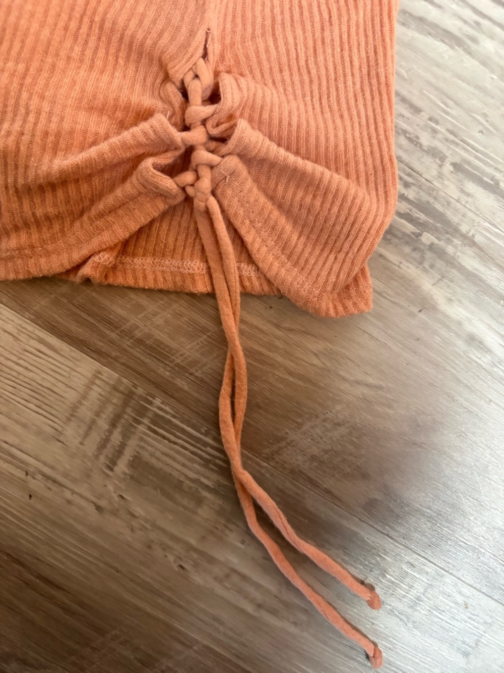 Urban Outfitters Ribbed Tank Top Peach Size M GUC - Picture 7 of 7